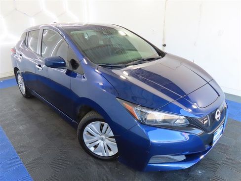 Used 2023 Nissan Leaf S FWD image 5