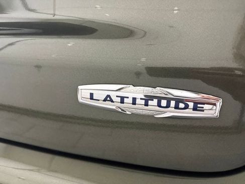 Used 2021 Jeep Compass Latitude w/ Convenience Group image 34