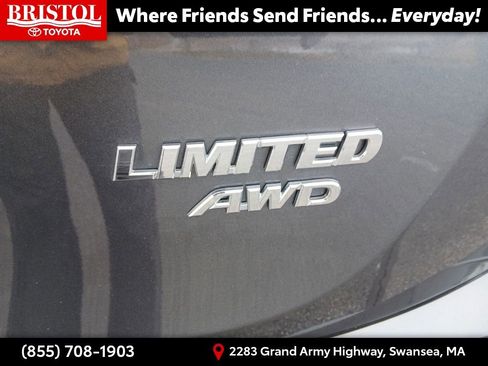 Used 2016 Toyota RAV4 Limited image 34