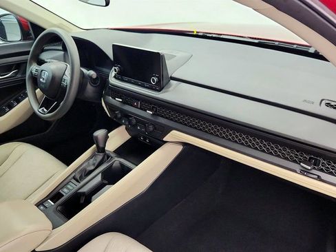 Used 2024 Honda Accord EX image 25