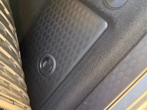 Used 2024 RAM 3500 Laramie AWD/4WD image 33