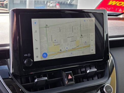 Used 2023 Toyota Corolla Cross XLE w/ Convenience Package image 20