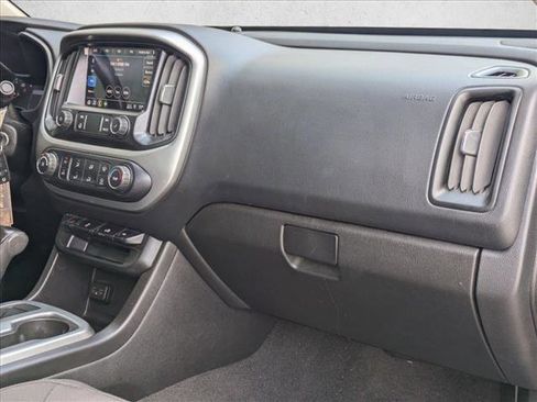 Used 2020 Chevrolet Colorado LT w/ LT Convenience Package image 15