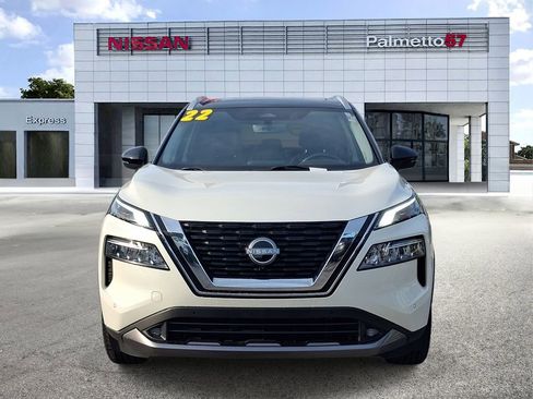 Certified 2022 Nissan Rogue SL w/ SL Premium Package FWD image 2