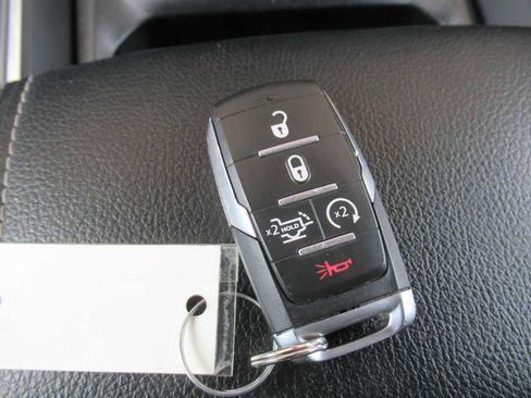 Used 2025 RAM 1500 Big Horn image 34