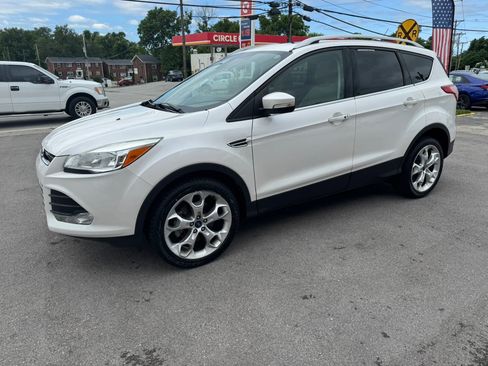 Used 2015 Ford Escape Titanium AWD/4WD image 6