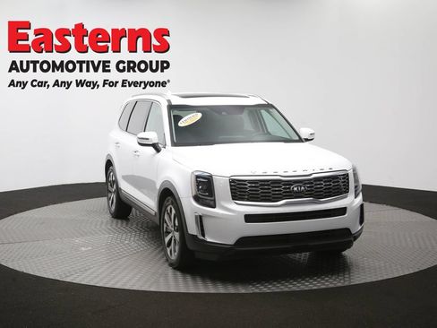 Used 2020 Kia Telluride S w/ S 8 Passenger Seating Package AWD/4WD image 51