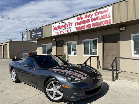 Used 2013 Chevrolet Corvette Coupe w/ 2LT Preferred Equipment Group RWD image 1