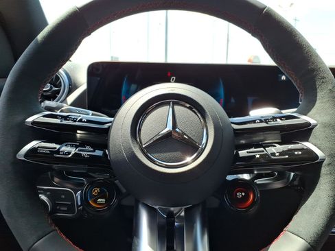 New 2026 Mercedes-Benz GLA 35 AMG 4MATIC image 20