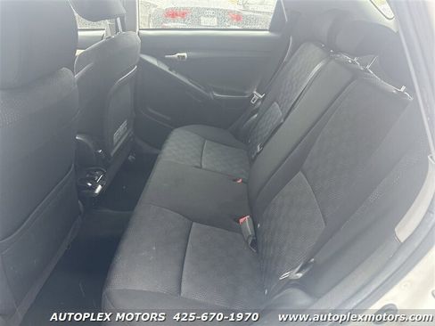 Used 2010 Toyota Matrix S image 14