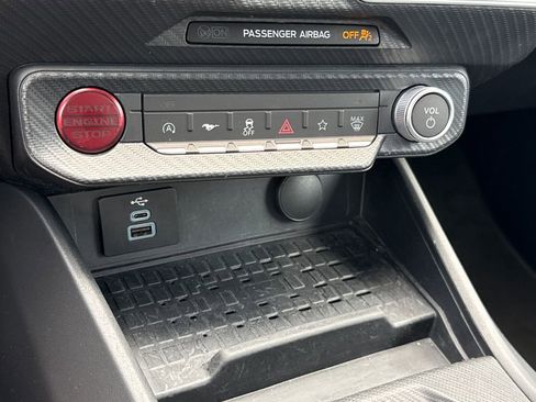 Used 2024 Ford Mustang Premium image 22