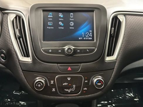 Used 2017 Chevrolet Malibu LS w/ LPO, Convenience Package 1 FWD image 14