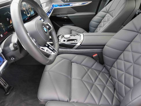 Certified 2024 BMW 740i image 12