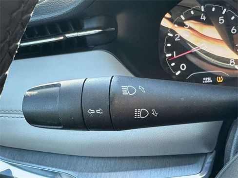 Certified 2023 Jeep Compass Limited image 40