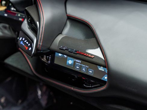 Used 2021 Ferrari SF90 Stradale AWD/4WD image 95