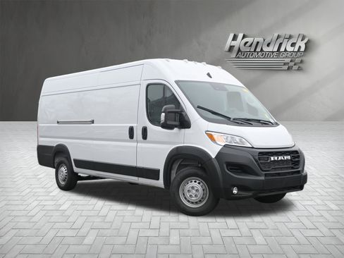Used 2026 RAM ProMaster 3500 w/ Convenience Group image 2