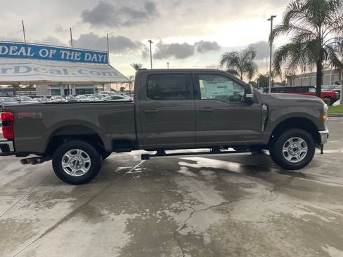 New 2026 Ford F250 XLT w/ XLT Premium Package image 6