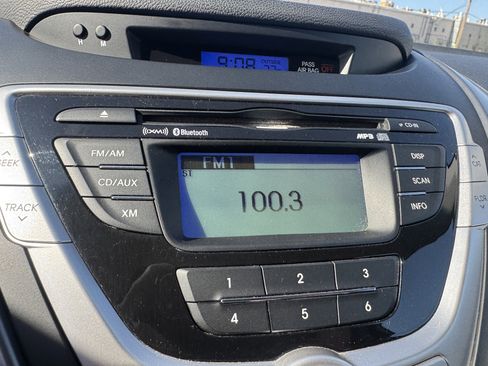 Used 2011 Hyundai Elantra GLS w/ Preferred Equipment Pkg 3 FWD image 29