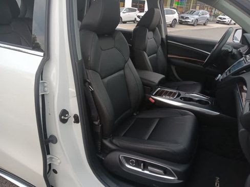 Used 2019 Acura MDX SH-AWD image 18
