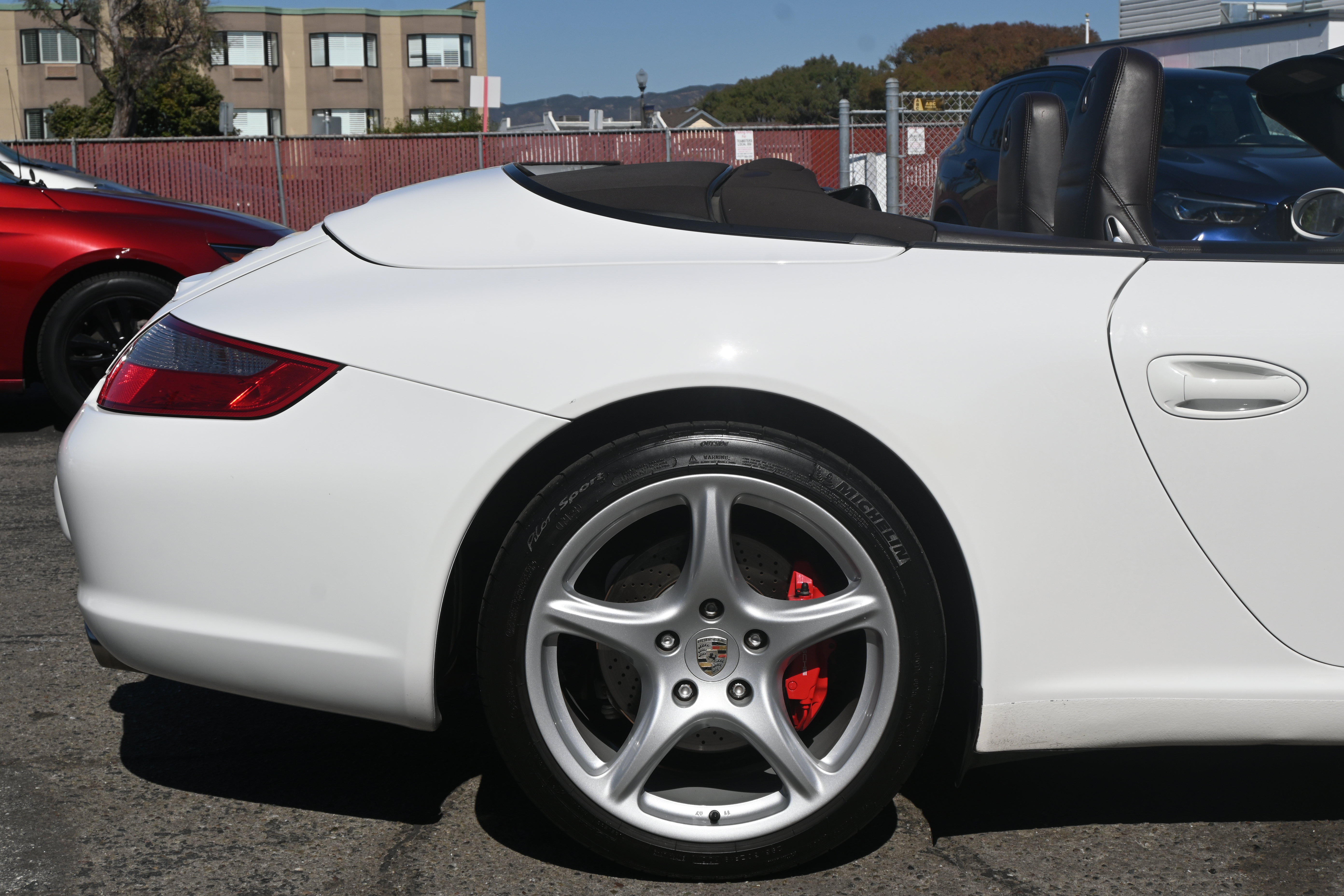 Used 2006 Porsche 911 Carrera S RWD image 13