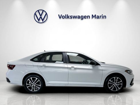 New 2026 Volkswagen Jetta Sport FWD image 6