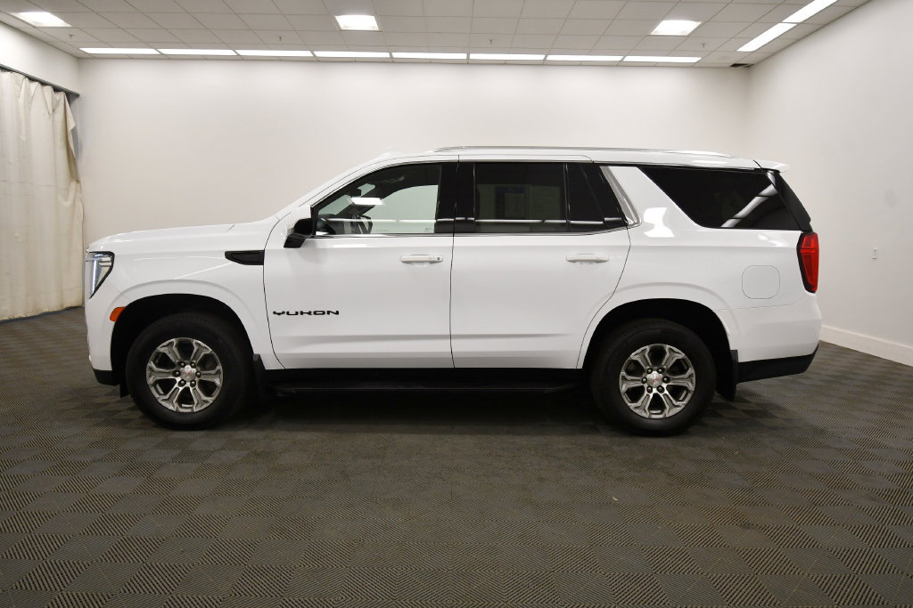 Used 2024 GMC Yukon SLE AWD/4WD image 4