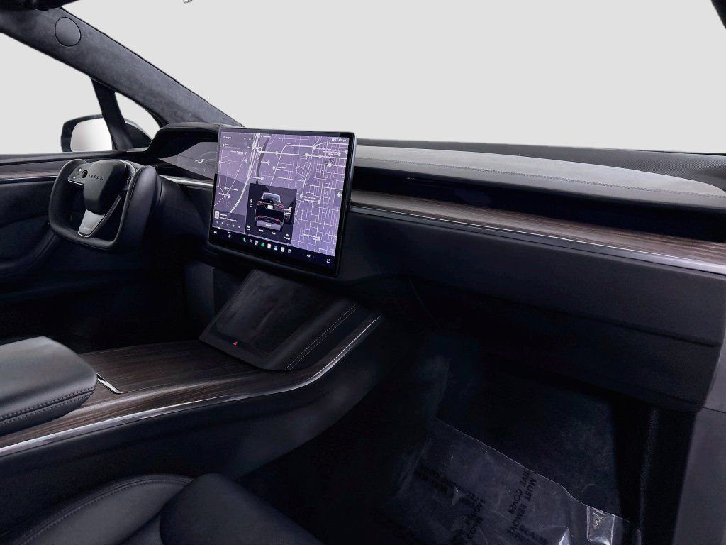 Used 2022 Tesla Model X AWD/4WD image 30
