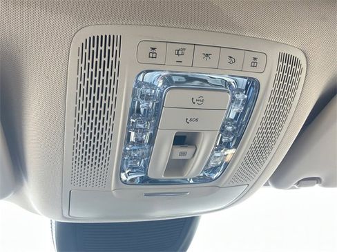 Used 2021 Mercedes-Benz GLE 350 w/ Premium Package image 40