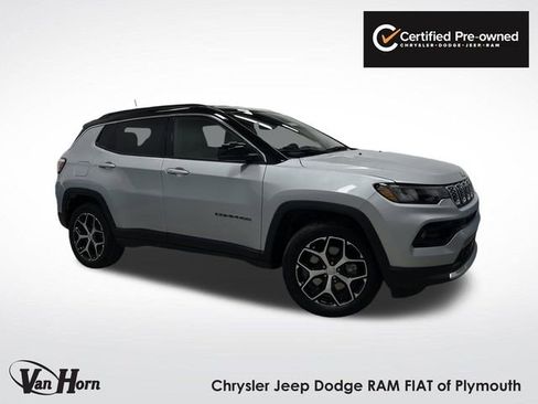 Certified 2024 Jeep Compass Limited image 1