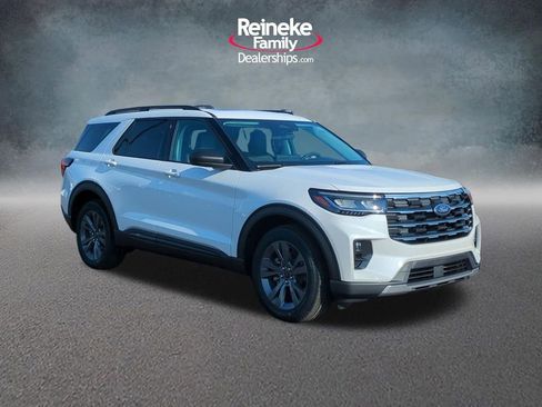 New 2026 Ford Explorer Active w/ Active Comfort Package AWD/4WD image 3
