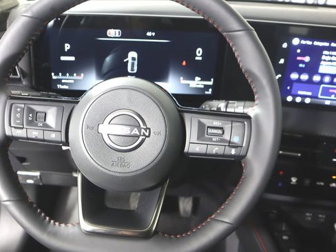 New 2026 Nissan Kicks SR w/ SR Premium Package image 14