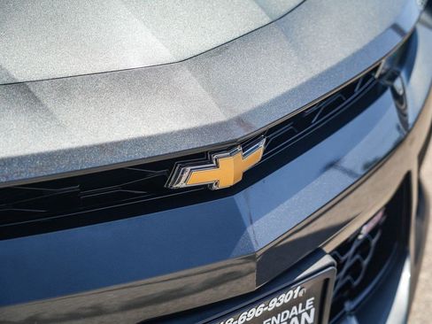 Used 2017 Chevrolet Camaro SS RWD image 3