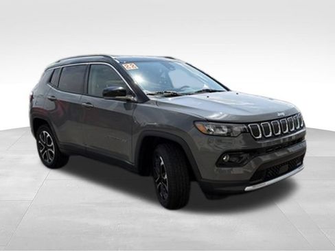 Used 2022 Jeep Compass Limited AWD/4WD image 7
