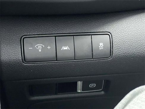 Used 2022 Hyundai Santa Fe SEL image 26