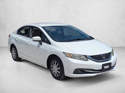 Used 2014 Honda Civic LX image 3
