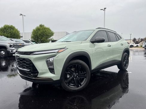 New 2026 Chevrolet Trax ACTIV FWD image 1