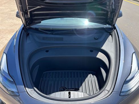 Used 2023 Tesla Model 3 Standard Range image 20