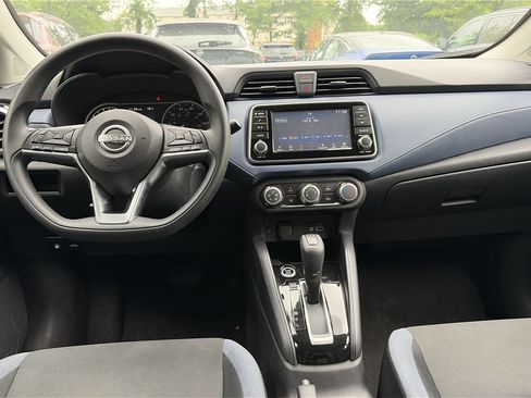 Used 2024 Nissan Versa SV FWD image 13