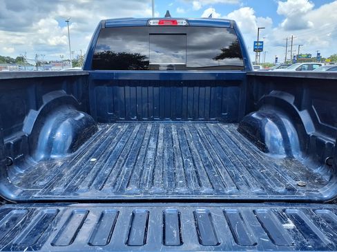 Used 2023 RAM 1500 Laramie AWD/4WD image 10