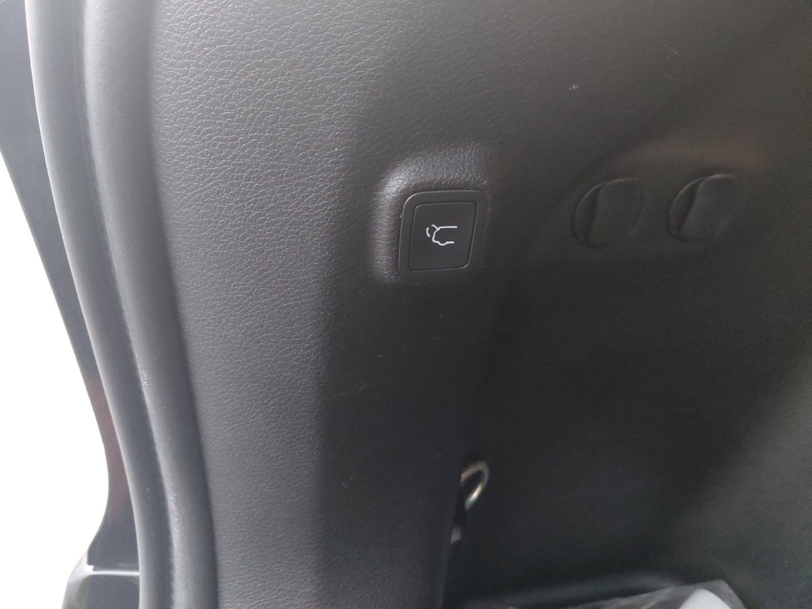 Used 2019 Jeep Cherokee High Altitude AWD/4WD image 22