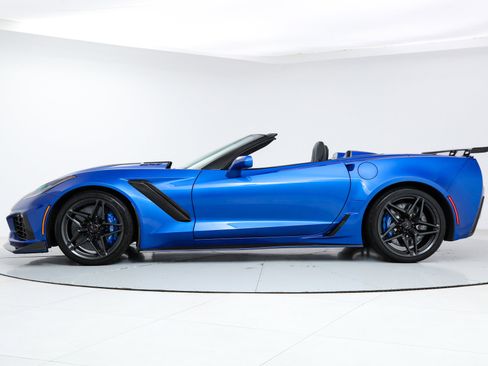 Used 2019 Chevrolet Corvette ZR1 image 4