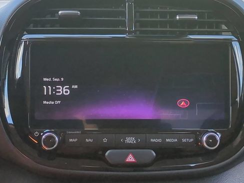 Used 2024 Kia Soul EX w/ Option Group 015 FWD image 14