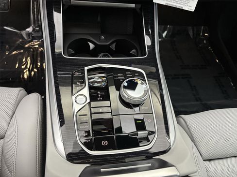 New 2026 BMW X5 xDrive50e AWD/4WD image 23