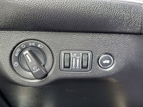 Used 2022 Dodge Challenger GT RWD image 23