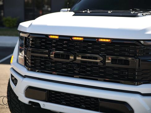 Used 2022 Ford F150 Raptor w/ Equipment Group 801A High AWD/4WD image 22