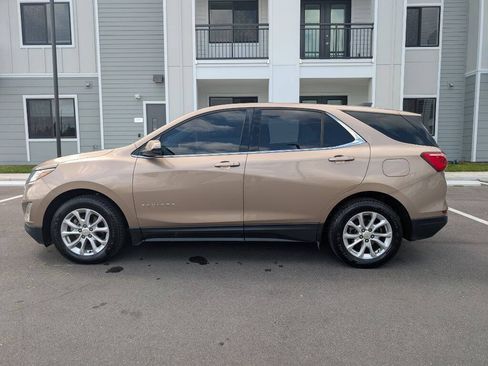 Used 2018 Chevrolet Equinox LT FWD image 5