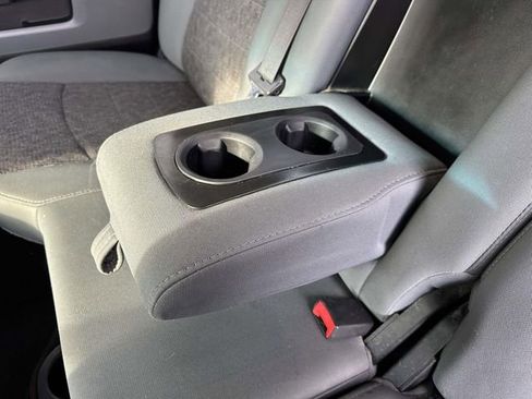 Used 2017 RAM 2500 SLT w/ Luxury Group image 7