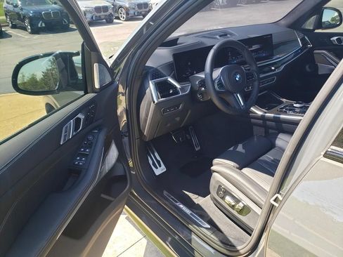 Used 2026 BMW X7 M60i w/ Executive Package AWD/4WD image 5