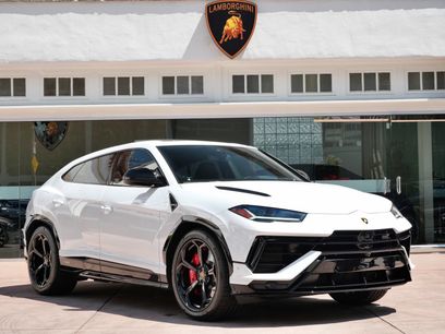 Used 2023 Lamborghini Urus S