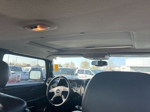 Used 2007 HUMMER H2 SUT image 9